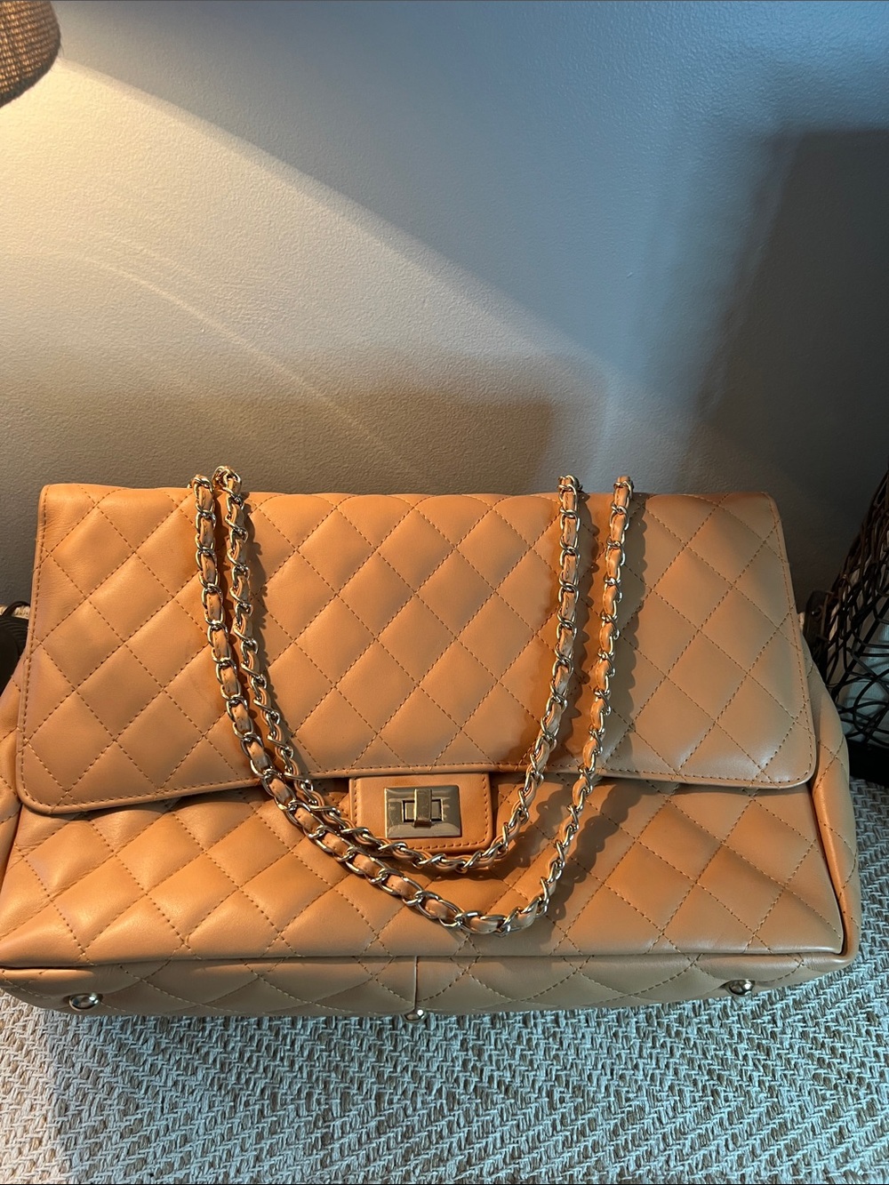 Quilted Leather Chain Shoulder Bag - Tan